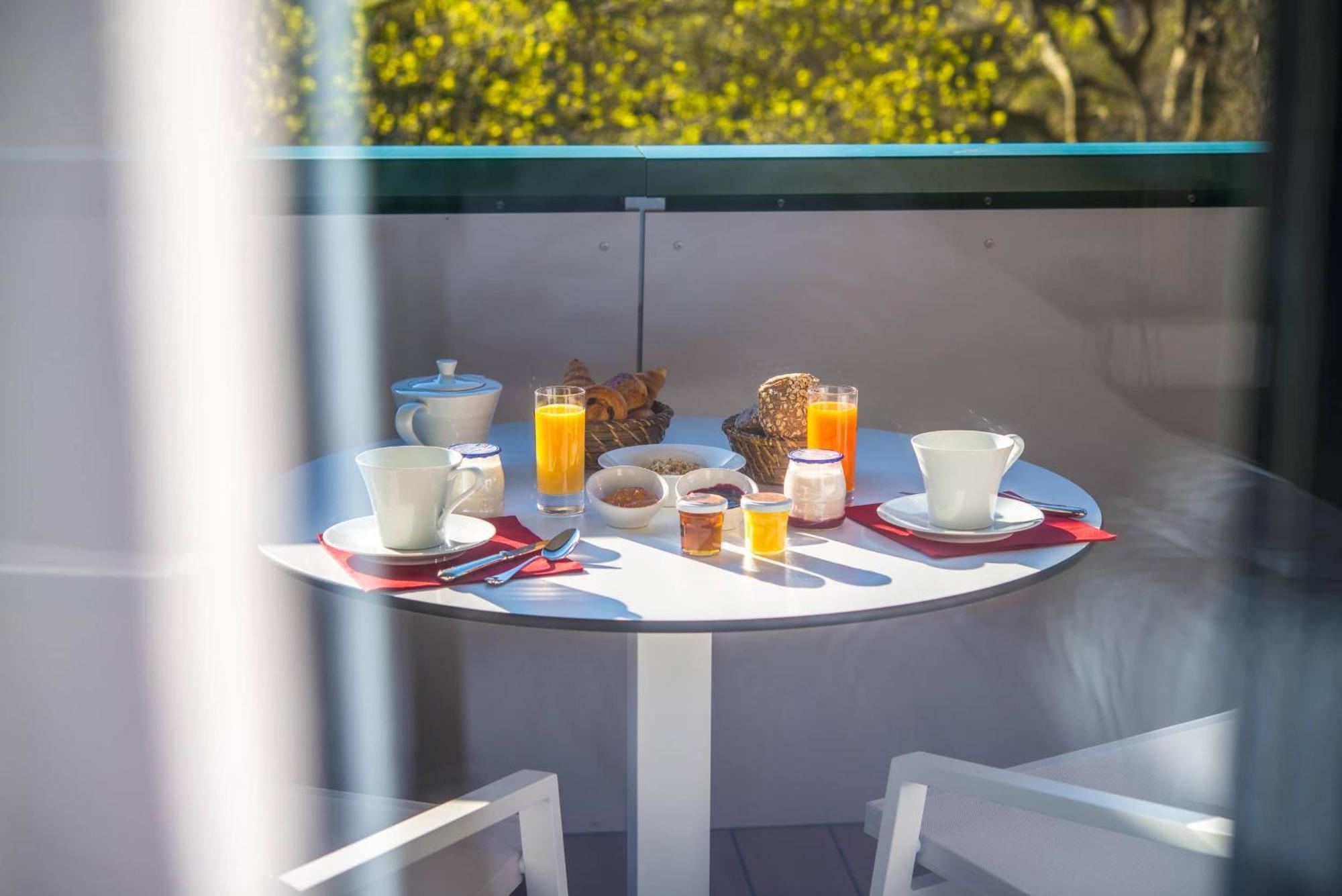 Eau Thermale Avene L'Hotel Dış mekan fotoğraf