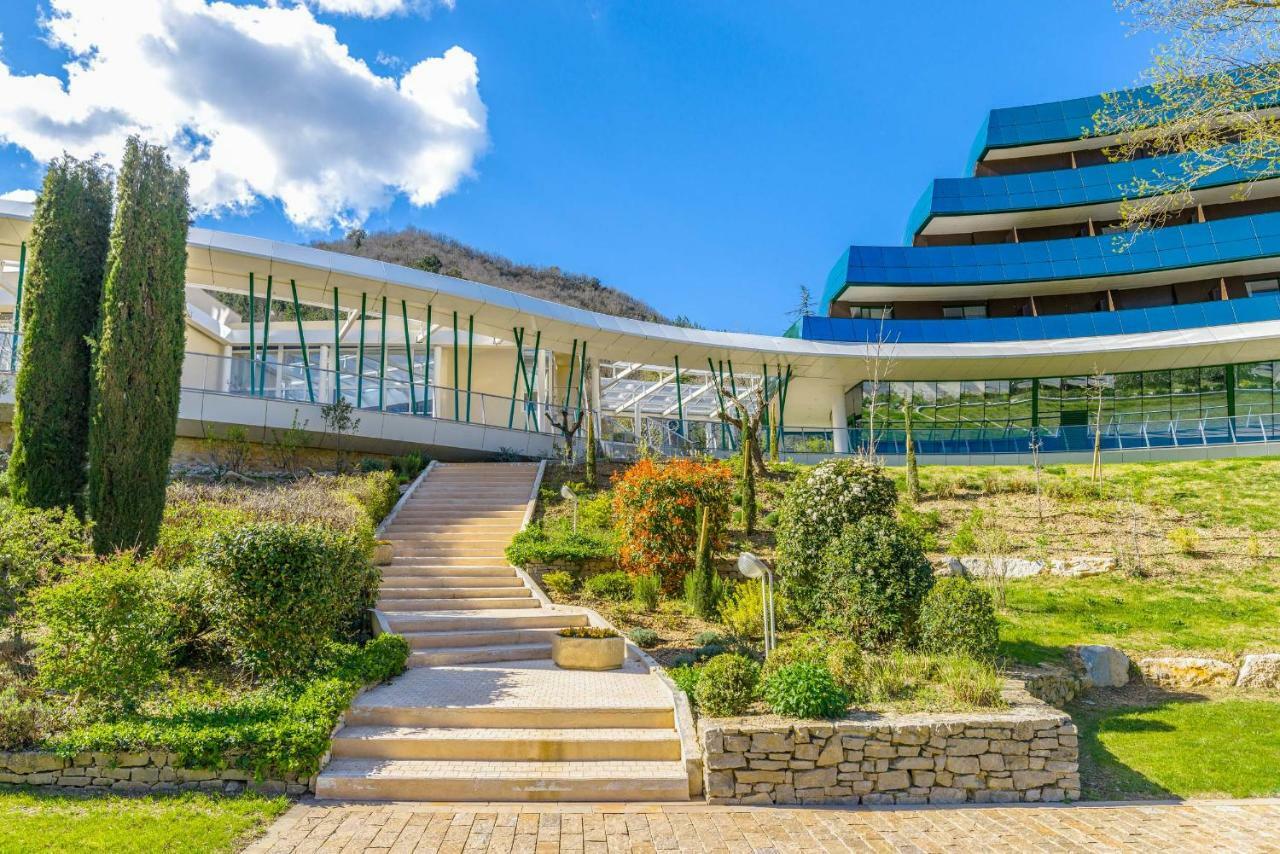 Eau Thermale Avene L'Hotel Dış mekan fotoğraf